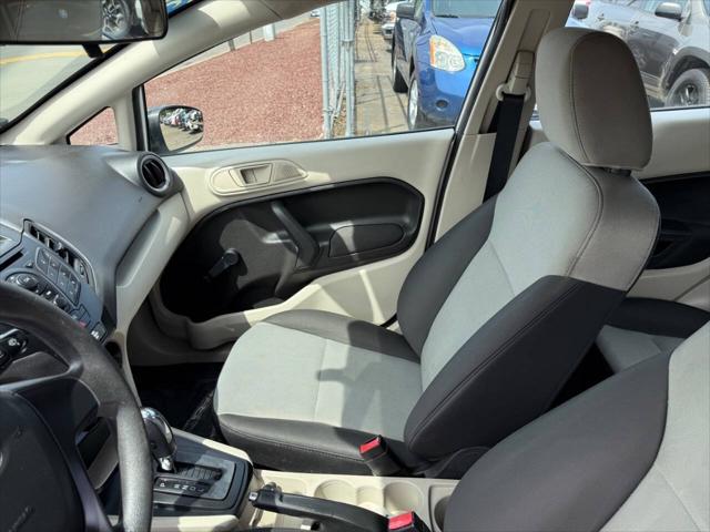 2013 Ford Fiesta S