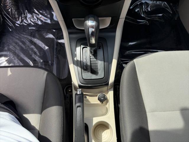 2013 Ford Fiesta S