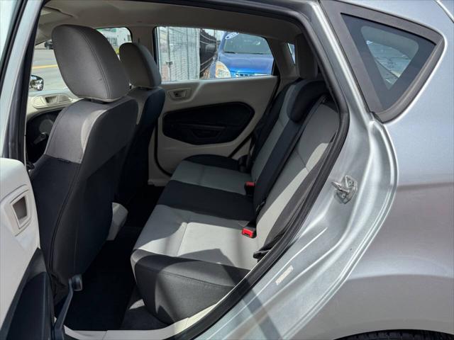 2013 Ford Fiesta S