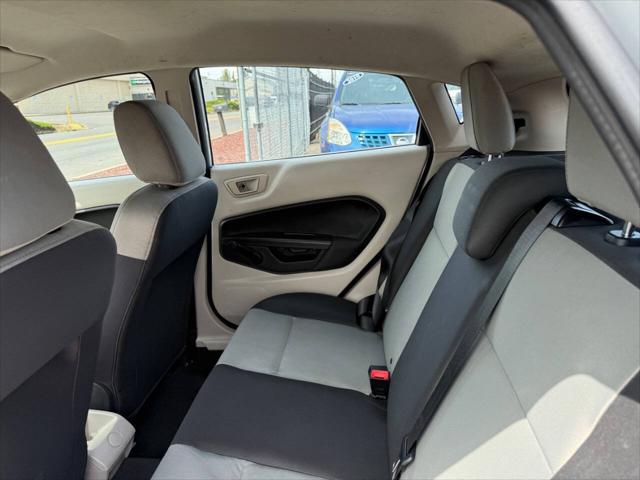 2013 Ford Fiesta S