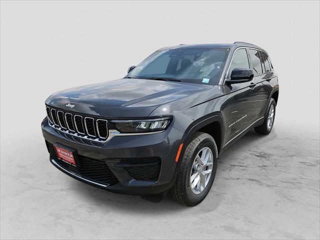 2026 Jeep Grand Cherokee Laredo 4x2 for sale in Midland, TX