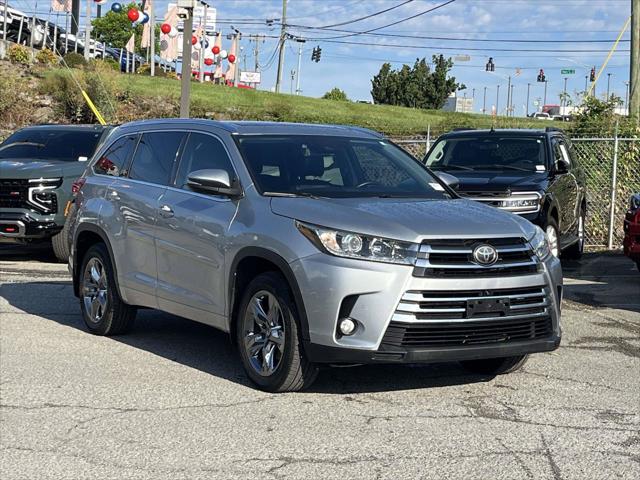 2017 Toyota Highlander Limited Platinum for sale in Knoxville, TN