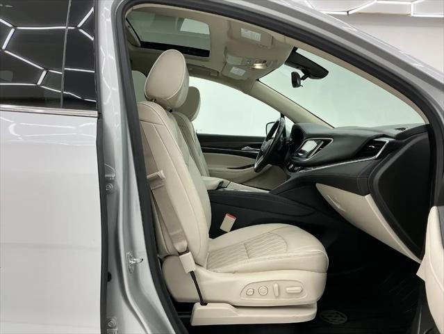 2022 Buick Enclave AWD Avenir