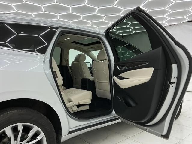 2022 Buick Enclave AWD Avenir