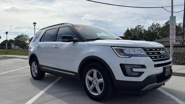 2017 Ford Explorer XLT for sale in Brookfield, IL