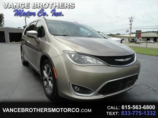 2017 Chrysler Pacifica Limited for sale in Woodbury, TN