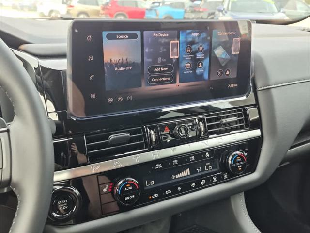 2026 Nissan Pathfinder SL