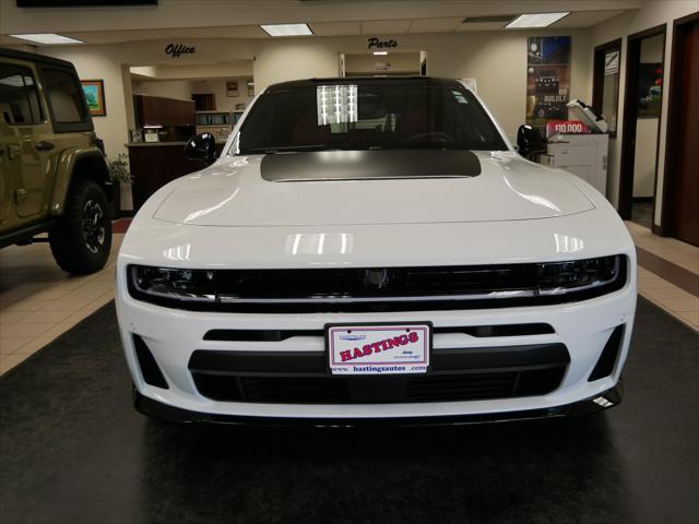 2027 Dodge Charger CHARGER R/T PLUS 4-DOOR AWD