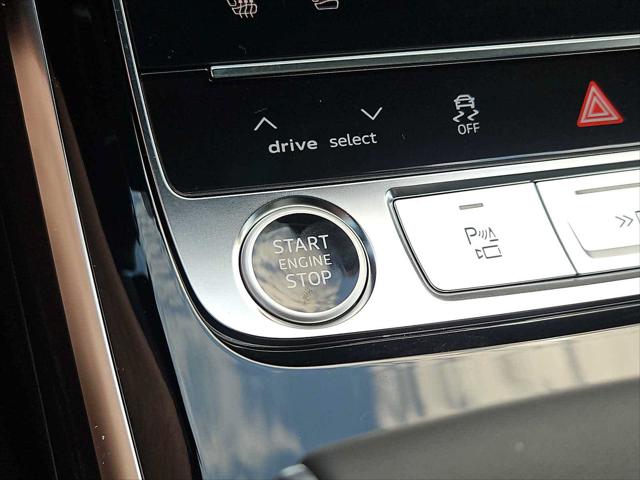 2026 Audi A8 55 TFSI quattro Tiptronic