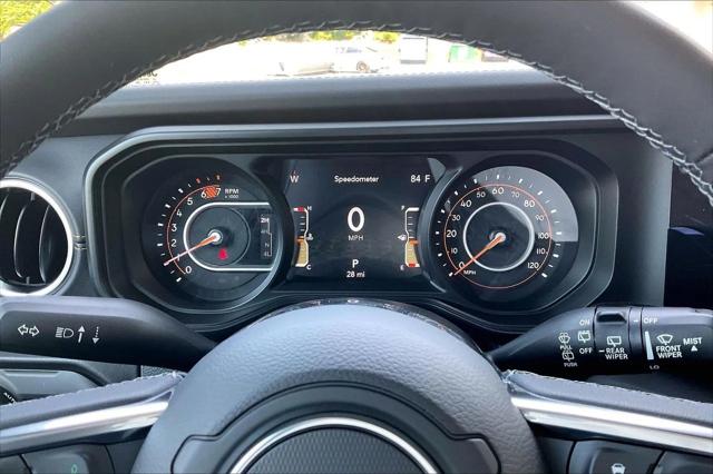 2026 Jeep Wrangler 4-Door Sahara - Photo 11