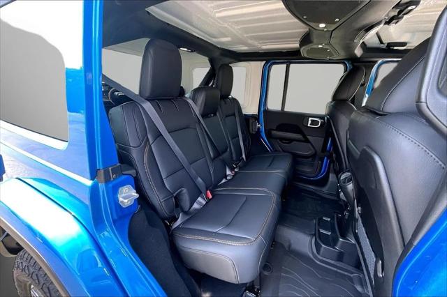 2026 Jeep Wrangler 4-Door Sahara - Photo 20