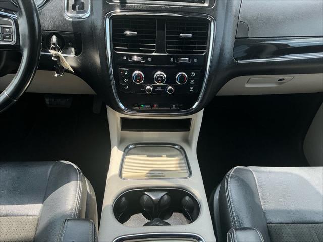 Used 2019 Dodge Grand Caravan SXT For Sale in Muscle Shoals, AL