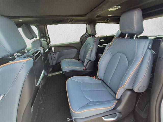 2027 Chrysler Pacifica Pinnacle