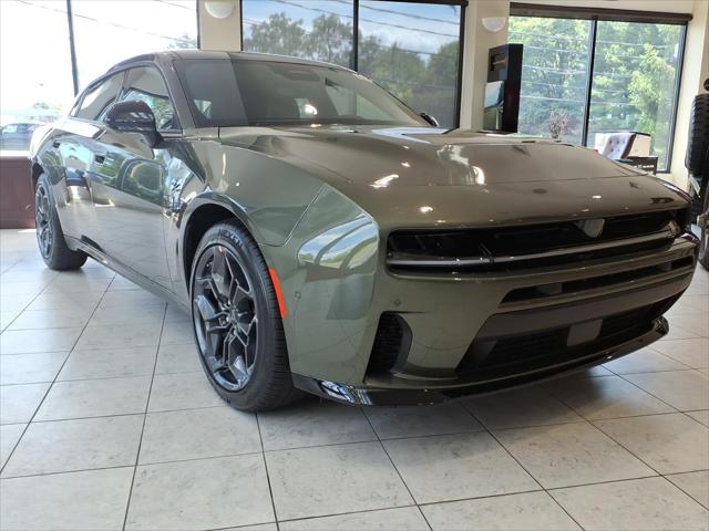 2027 Dodge Charger CHARGER R/T PLUS 4-DOOR AWD