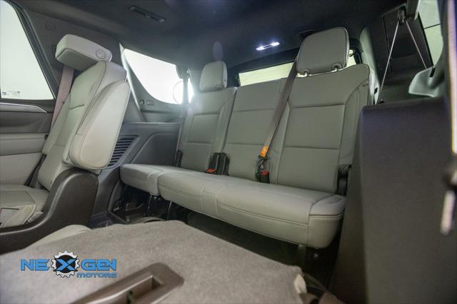 2023 GMC Yukon 4WD SLT