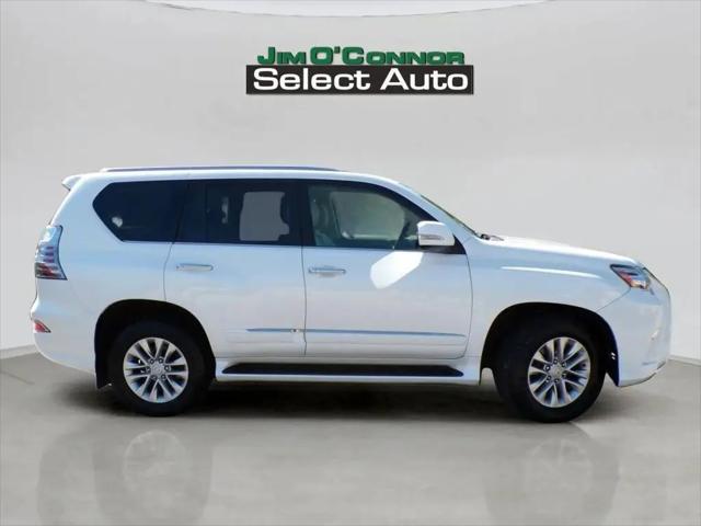 2019 Lexus GX 460 Base for sale in Oconomowoc, WI