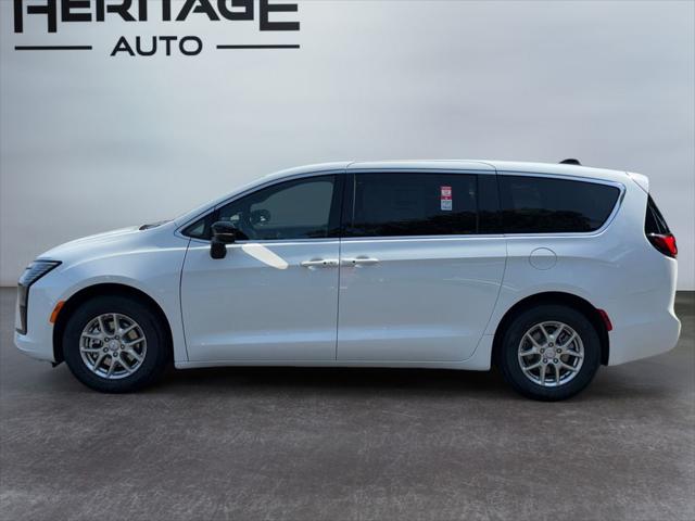 2027 Chrysler Pacifica PACIFICA SELECT