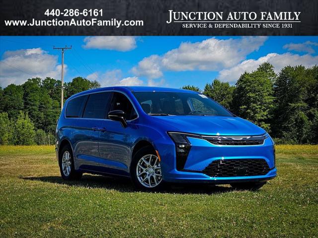 2027 Chrysler Pacifica PACIFICA SELECT