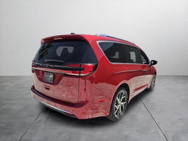 2027 Chrysler Pacifica Pinnacle