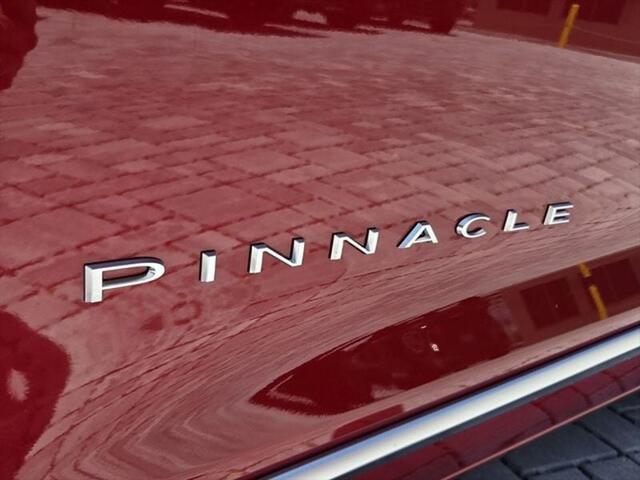 2027 Chrysler Pacifica Pinnacle