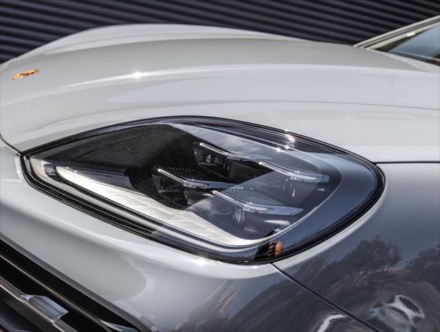 2026 Porsche Cayenne Unknown