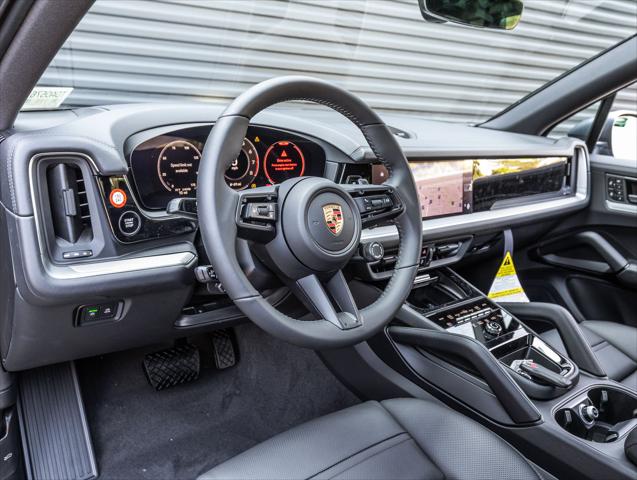 2026 Porsche Cayenne Unknown