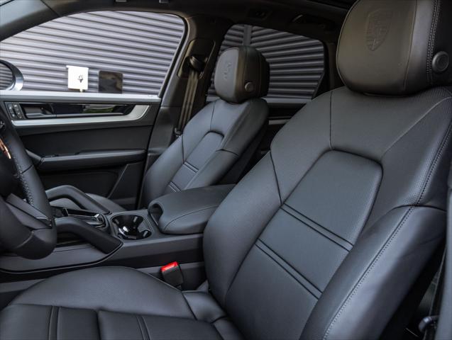 2026 Porsche Cayenne Unknown