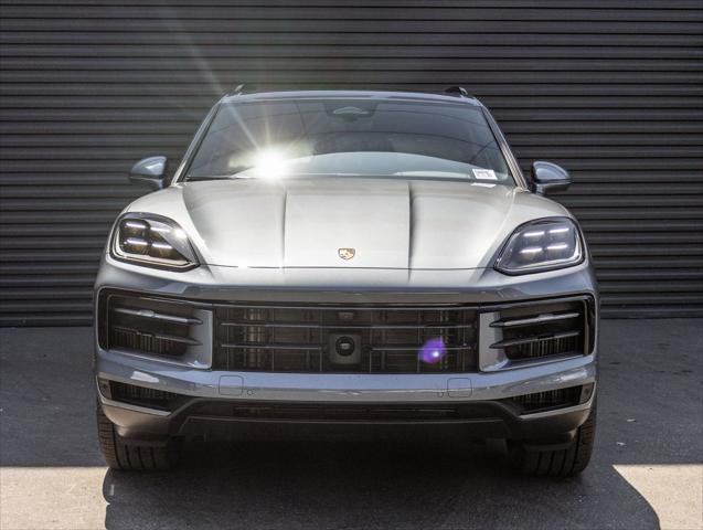 2026 Porsche Cayenne Unknown