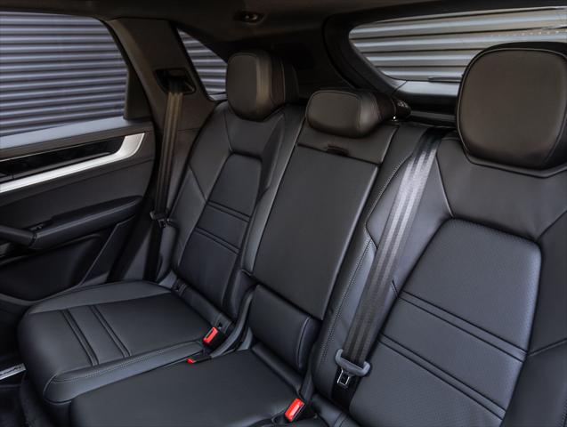 2026 Porsche Cayenne Unknown