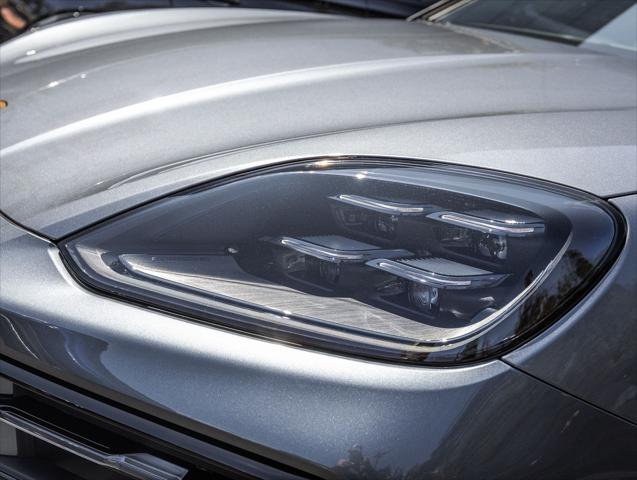 2026 Porsche Cayenne Unknown