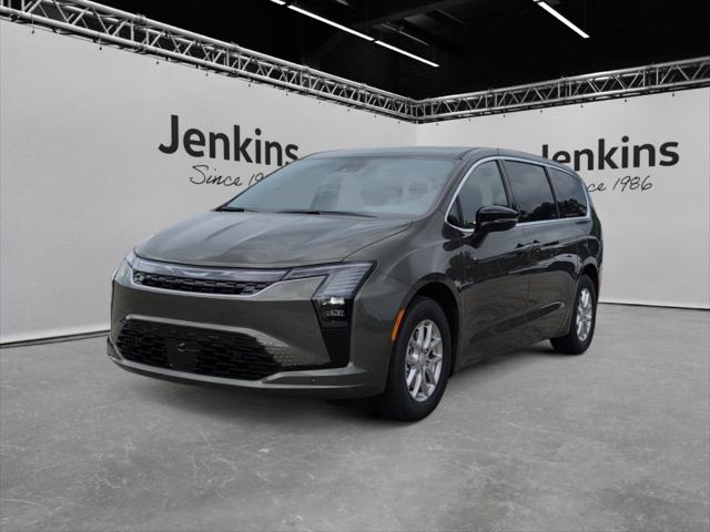 2027 Chrysler Pacifica PACIFICA SELECT