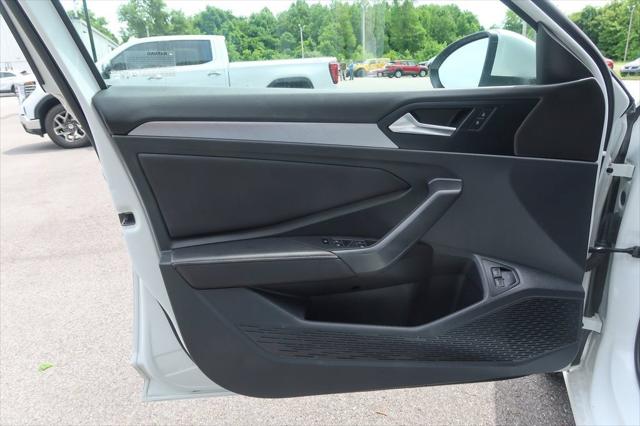 2023 Volkswagen Jetta 1.5T SE