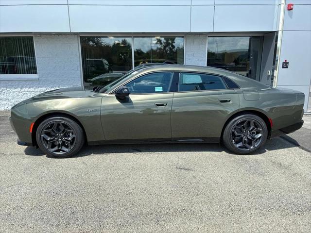 2027 Dodge Charger CHARGER R/T PLUS 4-DOOR AWD 2027 Dodge Charger CHARGER R/T PLUS 4-DOOR AWD