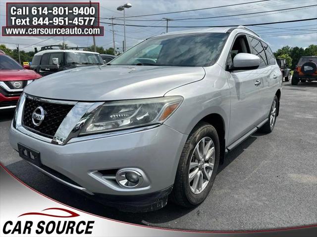 2015 Nissan Pathfinder SV for sale near Grove City, OH