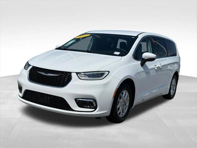 2023 Chrysler Pacifica Touring L for sale in Pell City, AL