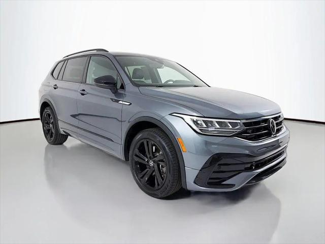2023 Volkswagen Tiguan 2.0T SE R-Line Black for sale in Lancaster, PA