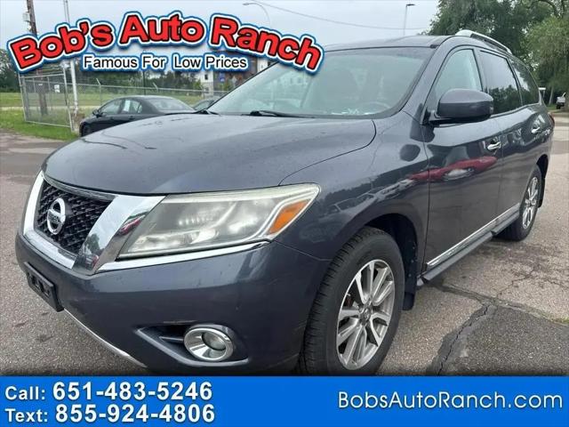 2013 Nissan Pathfinder SL for sale in Lino Lakes, MN