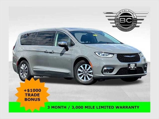 2023 Chrysler Pacifica Hybrid Limited for sale in Columbus, OH