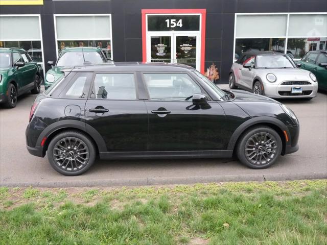 2026 MINI Hardtop Cooper