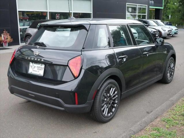 2026 MINI Hardtop Cooper