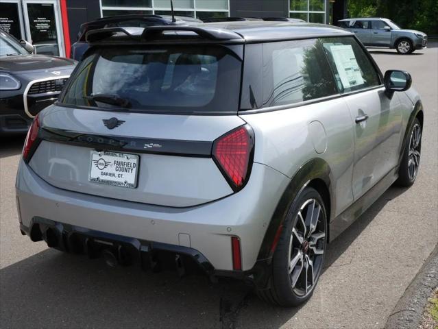 2026 MINI Hardtop JCW
