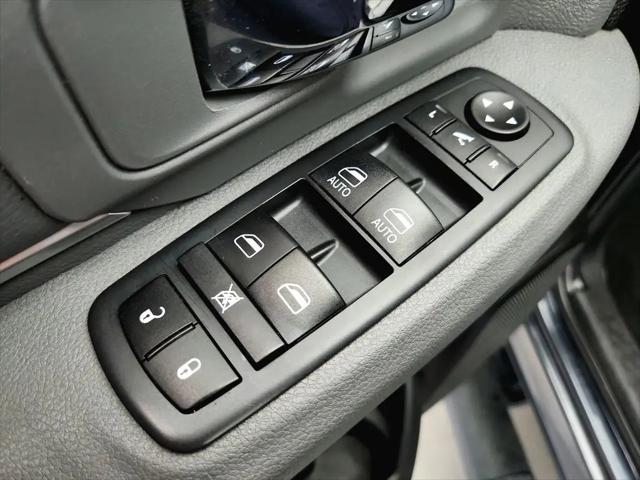 2020 Ram 1500 SLT