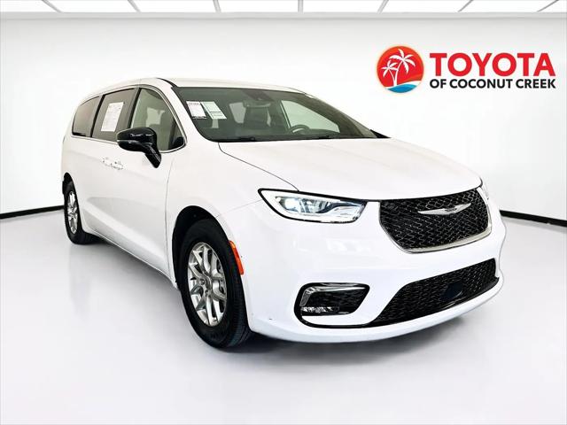 2025 Chrysler Pacifica Select for sale in Coconut Creek, FL