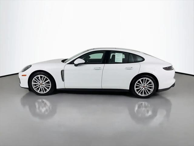 2023 Porsche Panamera 4 Platinum Edition