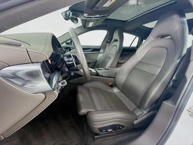 2023 Porsche Panamera 4 Platinum Edition