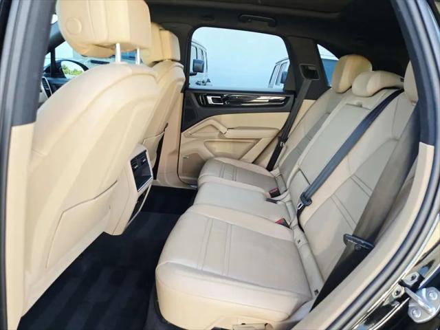 2019 Porsche Cayenne Cayenne