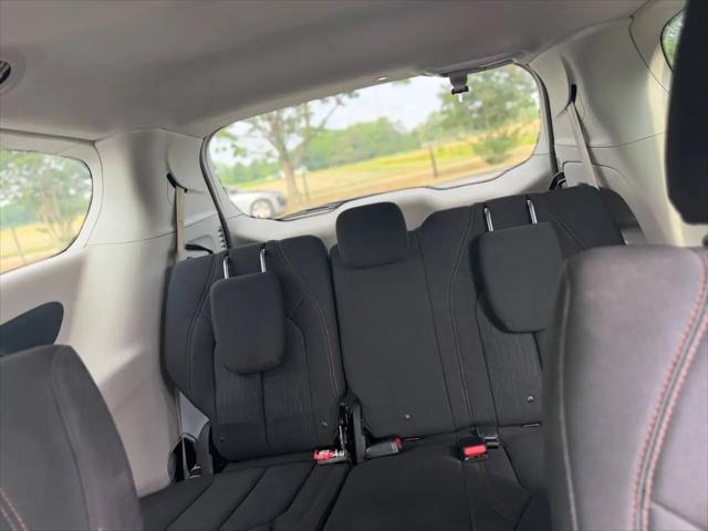 2018 Chrysler Pacifica LX
