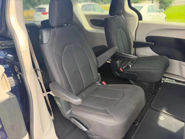 2018 Chrysler Pacifica LX
