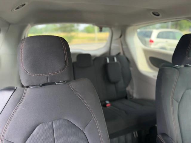2018 Chrysler Pacifica LX