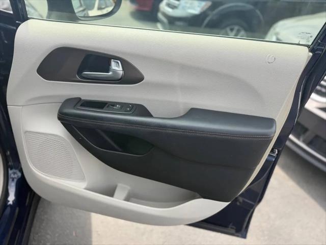 2018 Chrysler Pacifica LX